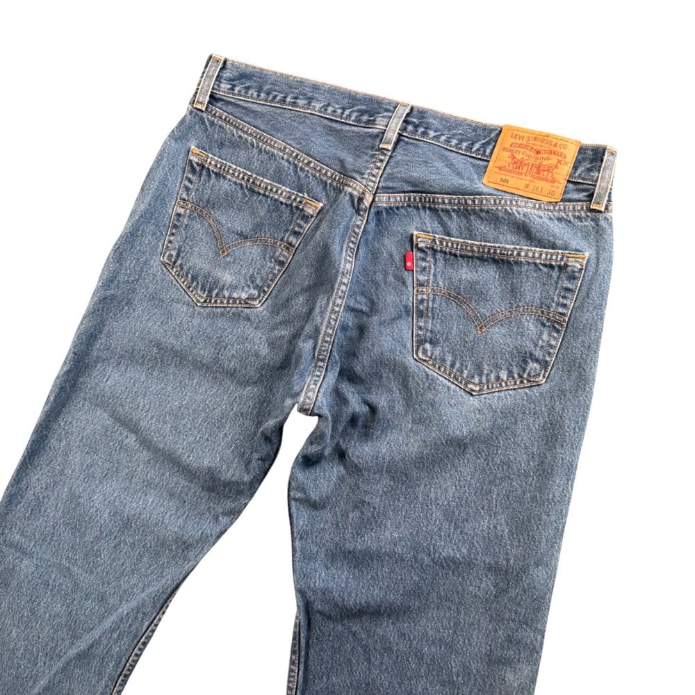 VTG Levi's 501 Original Fit Jeans 34x28 Y2K Button Fly Casual Retro Streetwear